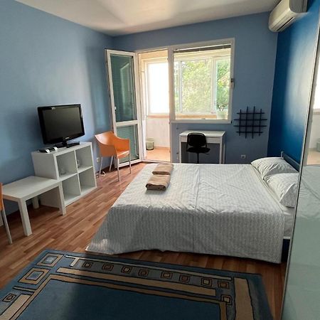 blue room Sofia Extérieur photo